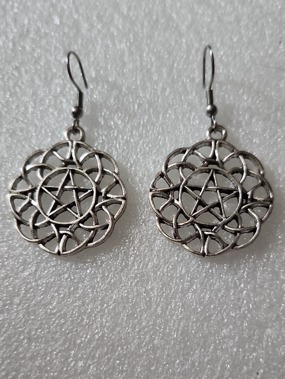 Hand Crafted Silver Filigree Pentagram Dangle Earrings